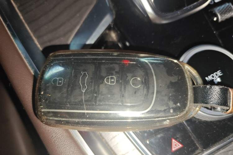 Used Chery Tiggo 8 PLUS 2024 Champion Edition 290TGDI DCT Deluxe Version 7-Seater Vehicle Key