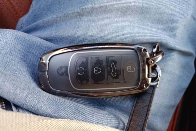 Used Chery Tiggo 8 PLUS 2024 Champion Edition 290TGDI DCT Deluxe Version 5-Seater Vehicle Key