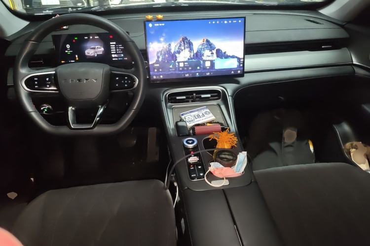 Used Chery Tiggo 8 PLUS 2025 290TGDI DCT Comfort Edition 5 Seats Center Console