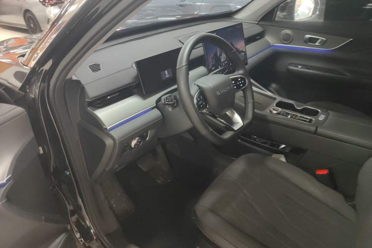 Used Chery Tiggo 8 PLUS 2025 290TGDI DCT Luxury 7-Seater Driver Seat