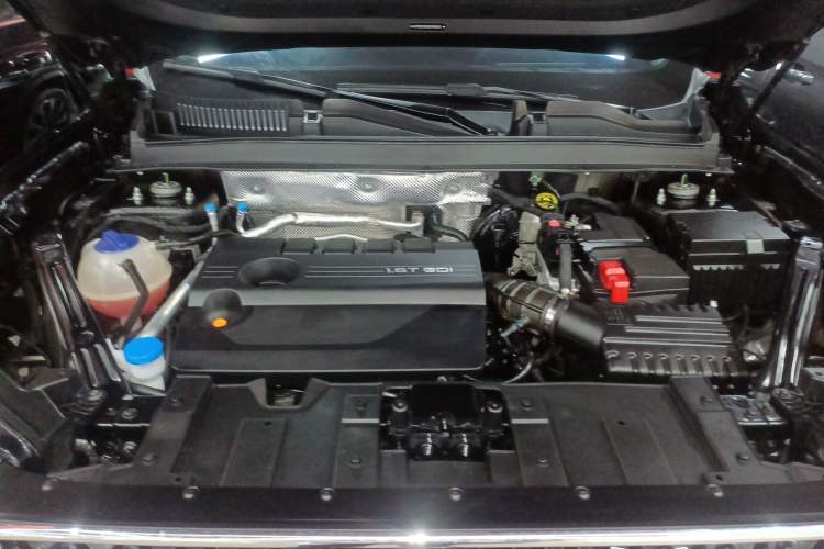 Used Chery Tiggo 8 PLUS 2025 290TGDI DCT Luxury 5-Seater Engine Bay