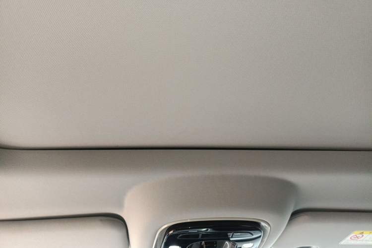 Used Chery Tiggo 8 PLUS 2025 290TGDI DCT Luxury 5-Seater Headliner