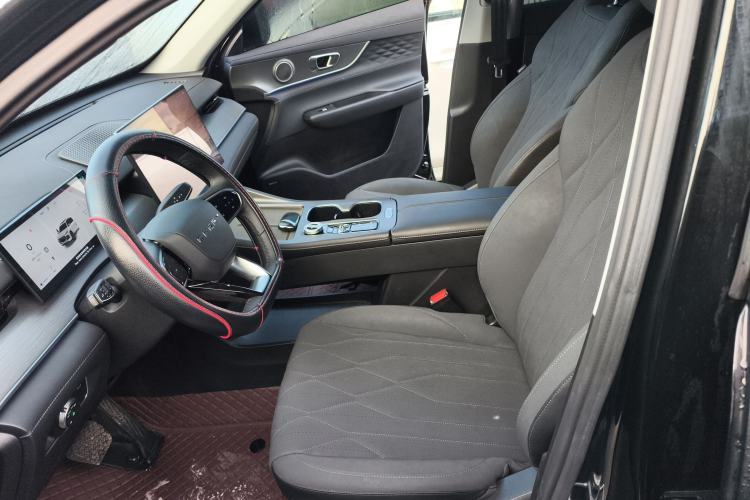 Used Chery Tiggo 8 PLUS 2025 290TGDI DCT Luxury 5-Seater Left Front Seat