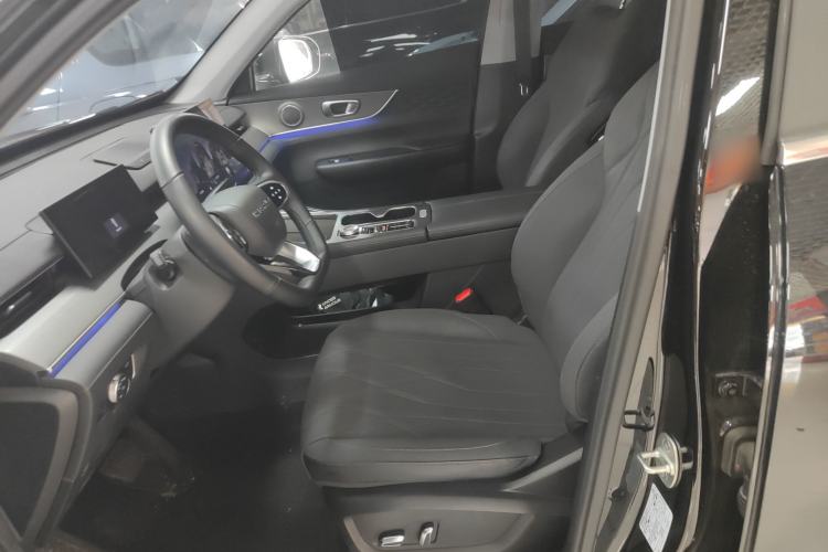 Used Chery Tiggo 8 PLUS 2025 290TGDI DCT Luxury 7-Seater Left Front Seat