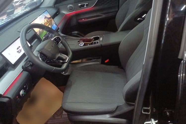 Used Chery Tiggo 8 PLUS 2025 290TGDI DCT Luxury 5-Seater Left Front Seat