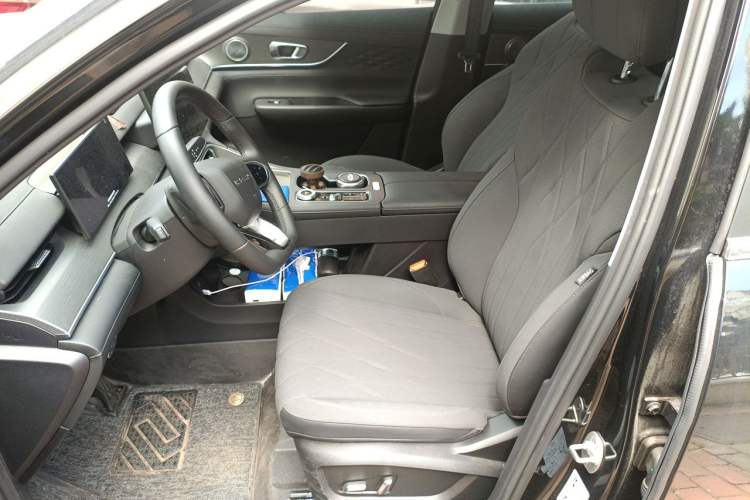 Used Chery Tiggo 8 PLUS 2025 290TGDI DCT Luxury 5-Seater Left Front Seat