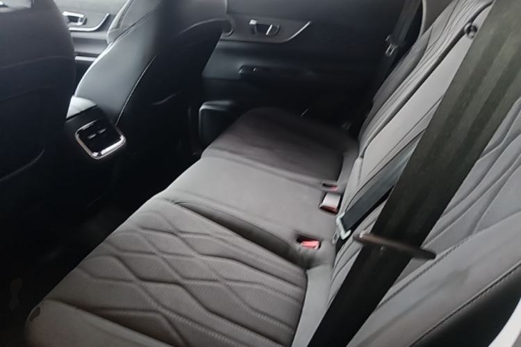 Used Chery Tiggo 8 PLUS 2025 290TGDI DCT Comfort Edition 5 Seats Left Rear Seat