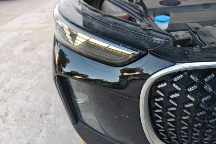 Used Chery Tiggo 8 PLUS 2025 290TGDI DCT Luxury 5-Seater Right Front Headlight