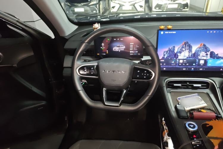 Used Chery Tiggo 8 PLUS 2025 290TGDI DCT Comfort Edition 5 Seats Steering Wheel