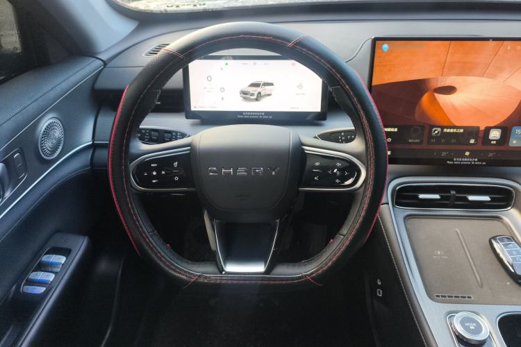Used Chery Tiggo 8 PLUS 2025 290TGDI DCT Luxury 5-Seater Steering Wheel