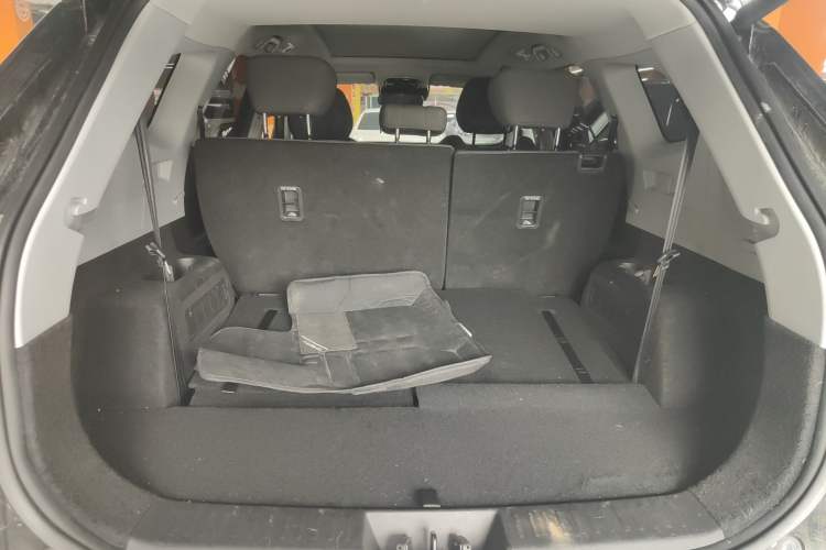 Used Chery Tiggo 8 PLUS 2025 290TGDI DCT Luxury 7-Seater Trunk