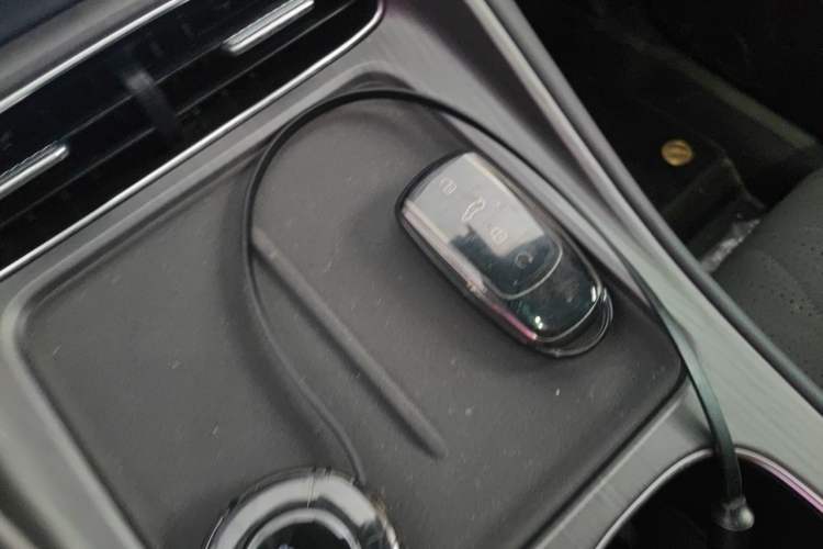 Used Chery Tiggo 8 PLUS 2025 Model 290TGDI DCT Chufeng Edition—5 Seaters Vehicle Key