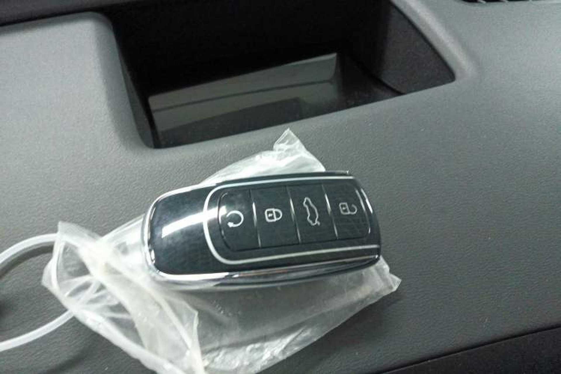 Used Chery Tiggo 8 PLUS 2025 390TGDI Automatic Ring Tower Champion Edition 5 Seats Interior 1