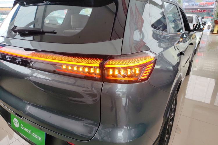 Used Chery Tiggo 8 PLUS 2025 290TGDI DCT Prestige 5-Seater Right Rear Taillight