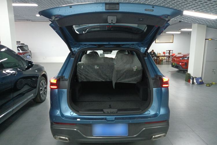 Used Chery Tiggo 8 PLUS 2025 390TGDI Automatic Ring Tower Champion Edition 5 Seats Trunk