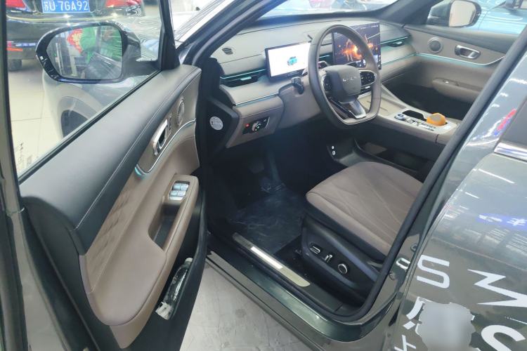 Used Chery Tiggo 8 PLUS 2025 290TGDI DCT Prestige 5-Seater Driver Seat