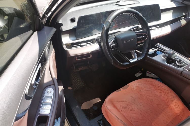 Used Chery Tiggo 8 PLUS 2025 Model 290TGDI DCT Classic Edition—5 Seaters Driver Seat