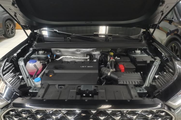 Used Chery Tiggo 8 PLUS 2025 Model 290TGDI DCT Chufeng Edition—5 Seaters Engine Bay