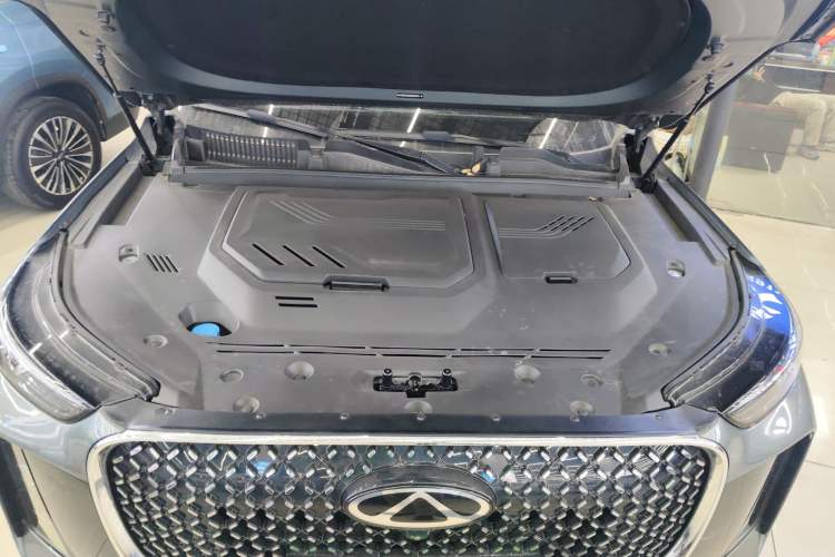 Used Chery Tiggo 8 PLUS 2025 290TGDI DCT Prestige 5-Seater Engine Bay