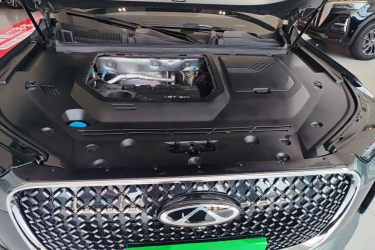 Used Chery Tiggo 8 PLUS 2025 290TGDI DCT Prestige 5-Seater Engine Bay
