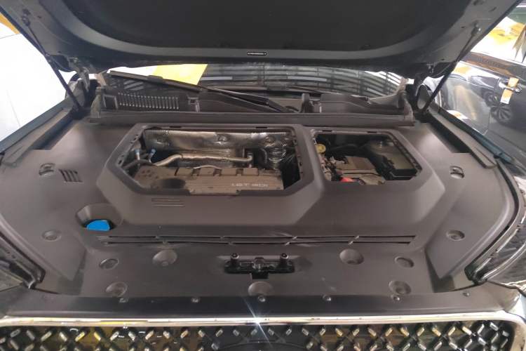 Used Chery Tiggo 8 PLUS 2025 290TGDI DCT Prestige 5-Seater Engine Bay