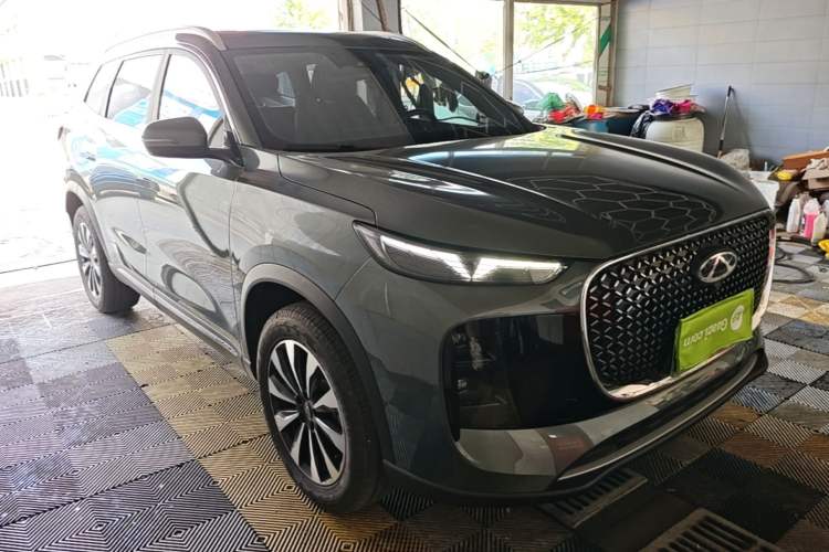 Used Chery Tiggo 8 PLUS 2025 290TGDI DCT Luxury 5-Seater Exterior 1