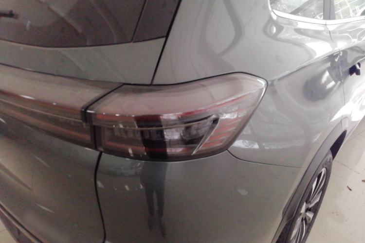 Used Chery Tiggo 8 PLUS 2025 290TGDI DCT Prestige 5-Seater Exterior 3