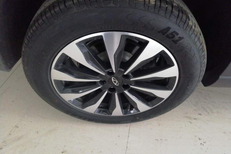 Used Chery Tiggo 8 PLUS 2025 290TGDI DCT Prestige 5-Seater Exterior 5