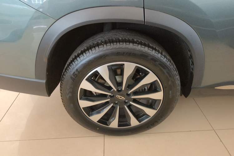 Used Chery Tiggo 8 PLUS 2025 290TGDI DCT Prestige 5-Seater Exterior 5