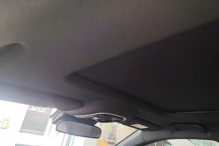 Used Chery Tiggo 8 PLUS 2025 290TGDI DCT Prestige 5-Seater Headliner