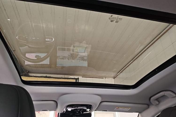 Used Chery Tiggo 8 PLUS 2025 290TGDI DCT Luxury 5-Seater Headliner