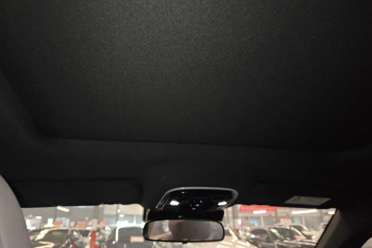 Used Chery Tiggo 8 PLUS 2025 290TGDI DCT Prestige 5-Seater Headliner