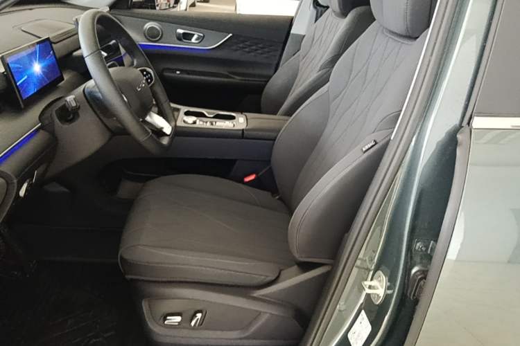 Used Chery Tiggo 8 PLUS 2025 290TGDI DCT Luxury 5-Seater Left Front Seat