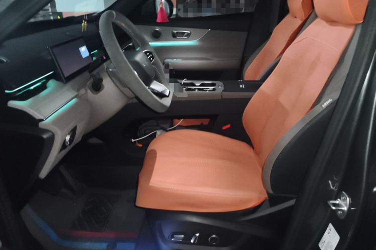 Used Chery Tiggo 8 PLUS 2025 290TGDI DCT Prestige 5-Seater Left Front Seat