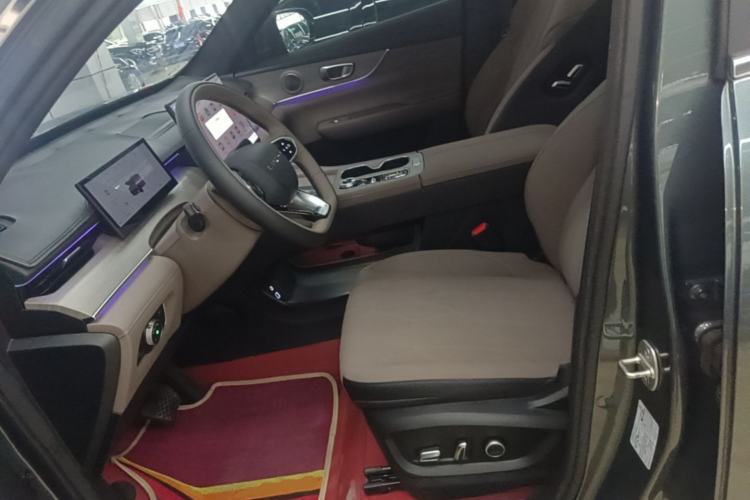 Used Chery Tiggo 8 PLUS 2025 Model 290TGDI DCT Chengshi Edition Left Front Seat