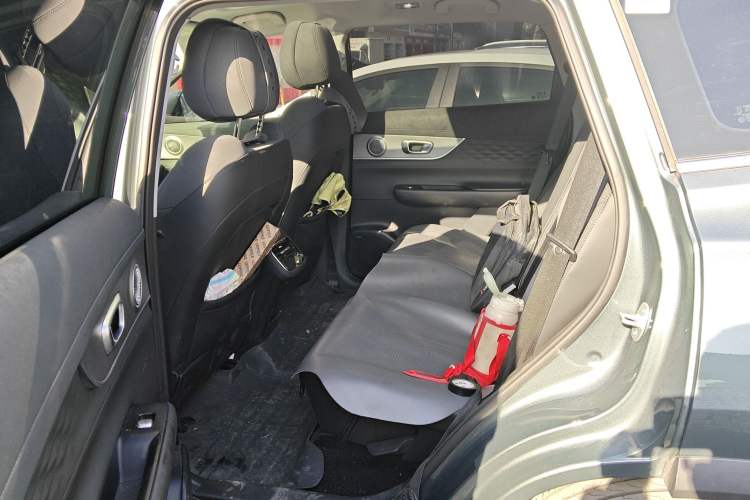 Used Chery Tiggo 8 PLUS 2025 290TGDI DCT Luxury 5-Seater Left Rear Seat