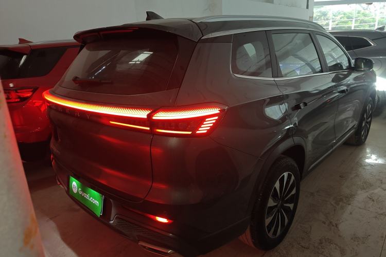 Used Chery Tiggo 8 PLUS 2025 290TGDI DCT Prestige 5-Seater Rear Right 45 Deg
