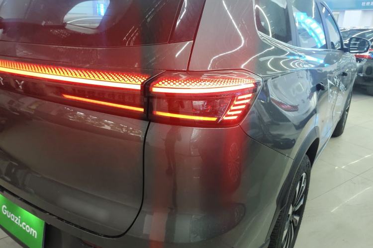 Used Chery Tiggo 8 PLUS 2025 290TGDI DCT Prestige 5-Seater Right Rear Taillight