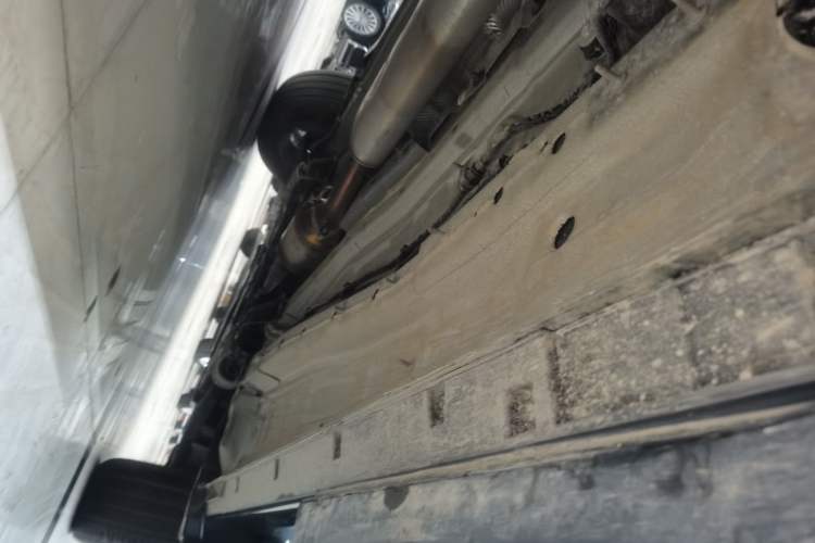 Used Chery Tiggo 8 PLUS 2025 Model 290TGDI DCT Chufeng Edition—5 Seaters Right Side Sill