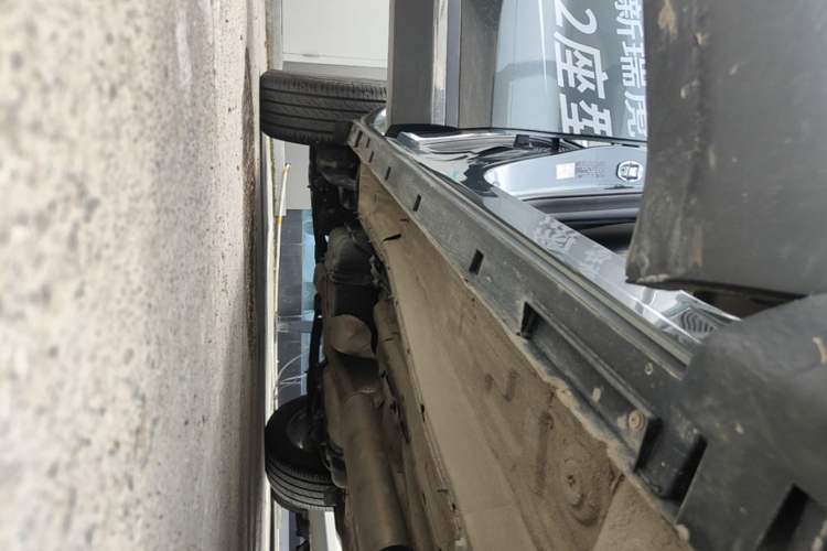 Used Chery Tiggo 8 PLUS 2025 290TGDI DCT Prestige 5-Seater Right Side Sill