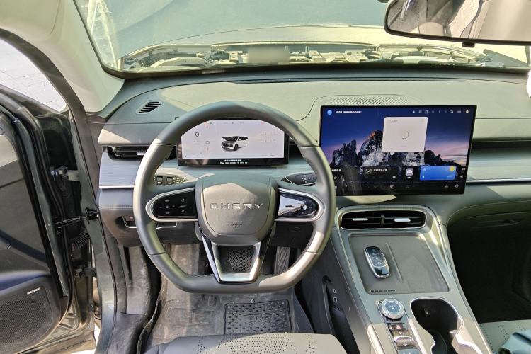 Used Chery Tiggo 8 PLUS 2025 290TGDI DCT Luxury 5-Seater Steering Wheel