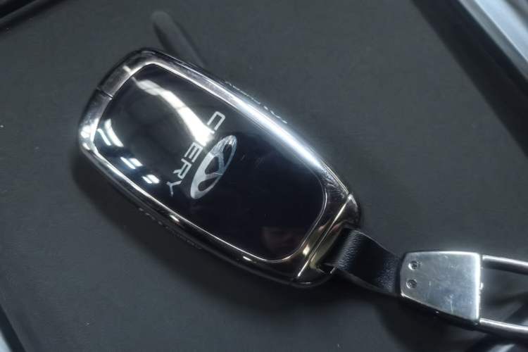 Used Chery Tiggo 8 PLUS 2025 Model 290TGDI DCT Chufeng Edition—5 Seaters Vehicle Key