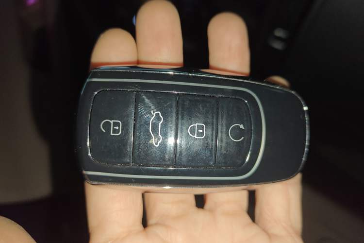 Used Chery Tiggo 8 PLUS 2025 290TGDI DCT Prestige 5-Seater Vehicle Key