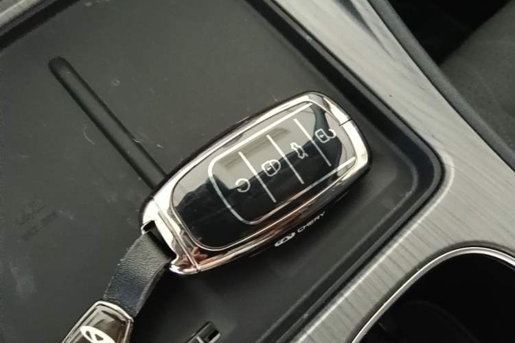 Used Chery Tiggo 8 PLUS 2025 290TGDI DCT Luxury 5-Seater Vehicle Key