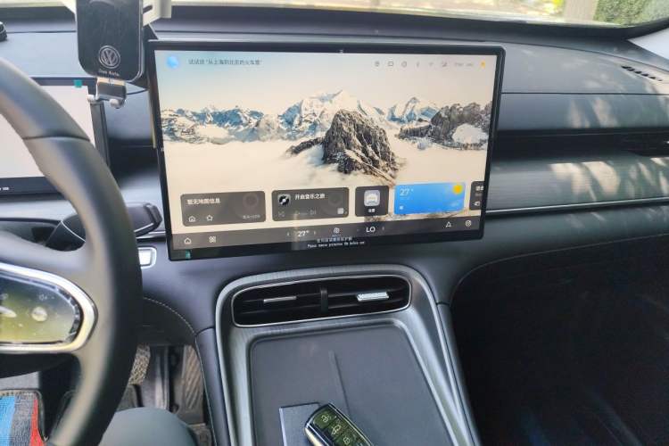 Used Chery Tiggo 8 PLUS 2025 Model 290TGDI DCT Chufeng Edition—5 Seaters Audio And AC Panel