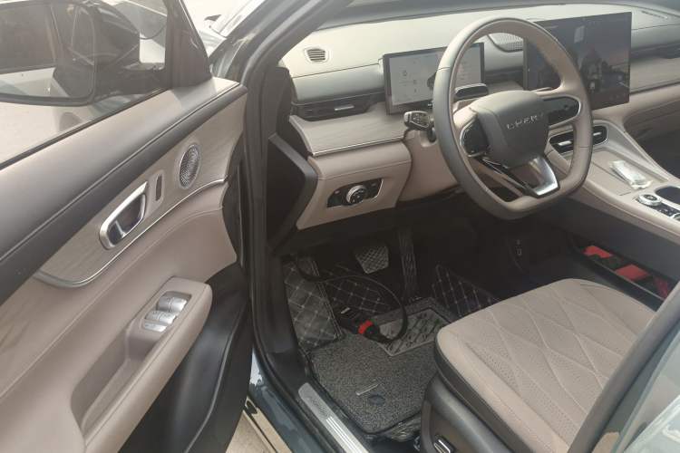 Used Chery Tiggo 8 PLUS  Driver Seat