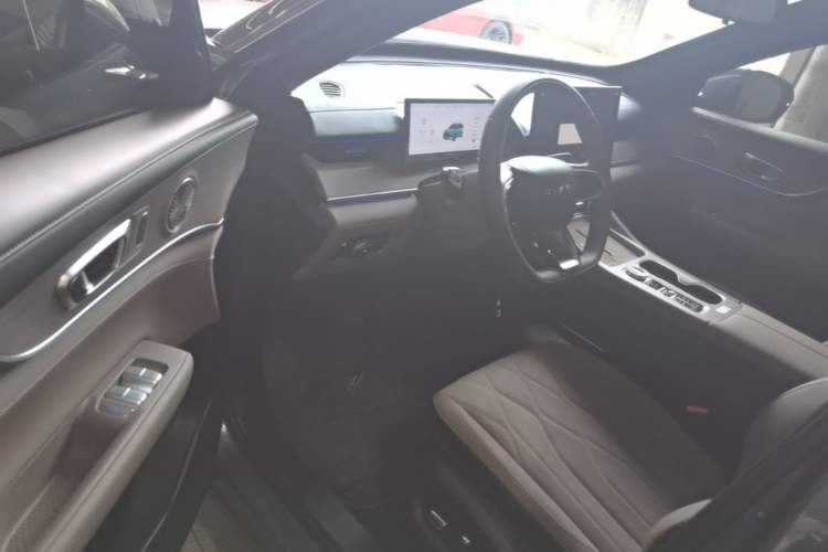 Used Chery Tiggo 8 PLUS 2025 Model 290TGDI DCT Chengshi Edition Driver Seat