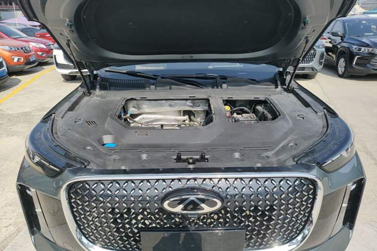 Used Chery Tiggo 8 PLUS 2025 290TGDI DCT Prestige 5-Seater Engine Bay