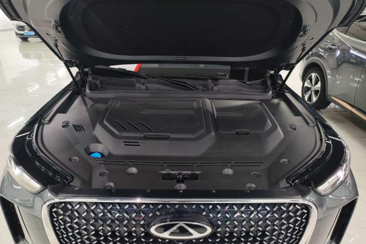 Used Chery Tiggo 8 PLUS 2025 290TGDI DCT Prestige 5-Seater Engine Bay
