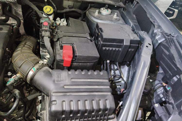 Used Chery Tiggo 8 PLUS 2025 290TGDI DCT Luxury 5-Seater Engine Bay Left
